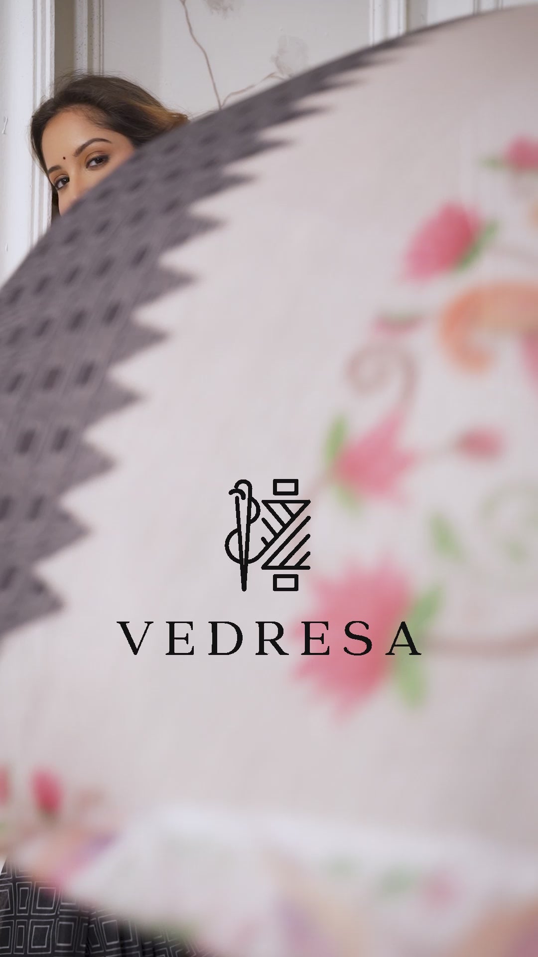Cotton Saree with Geometric Temple Border and Lotus Motif Print