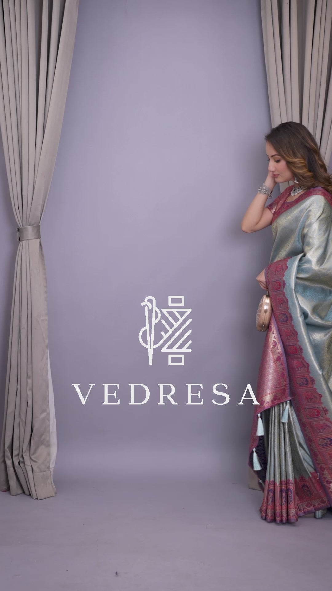 Tissue Silk Saree with Traditional Woven Border and Rich Pallu