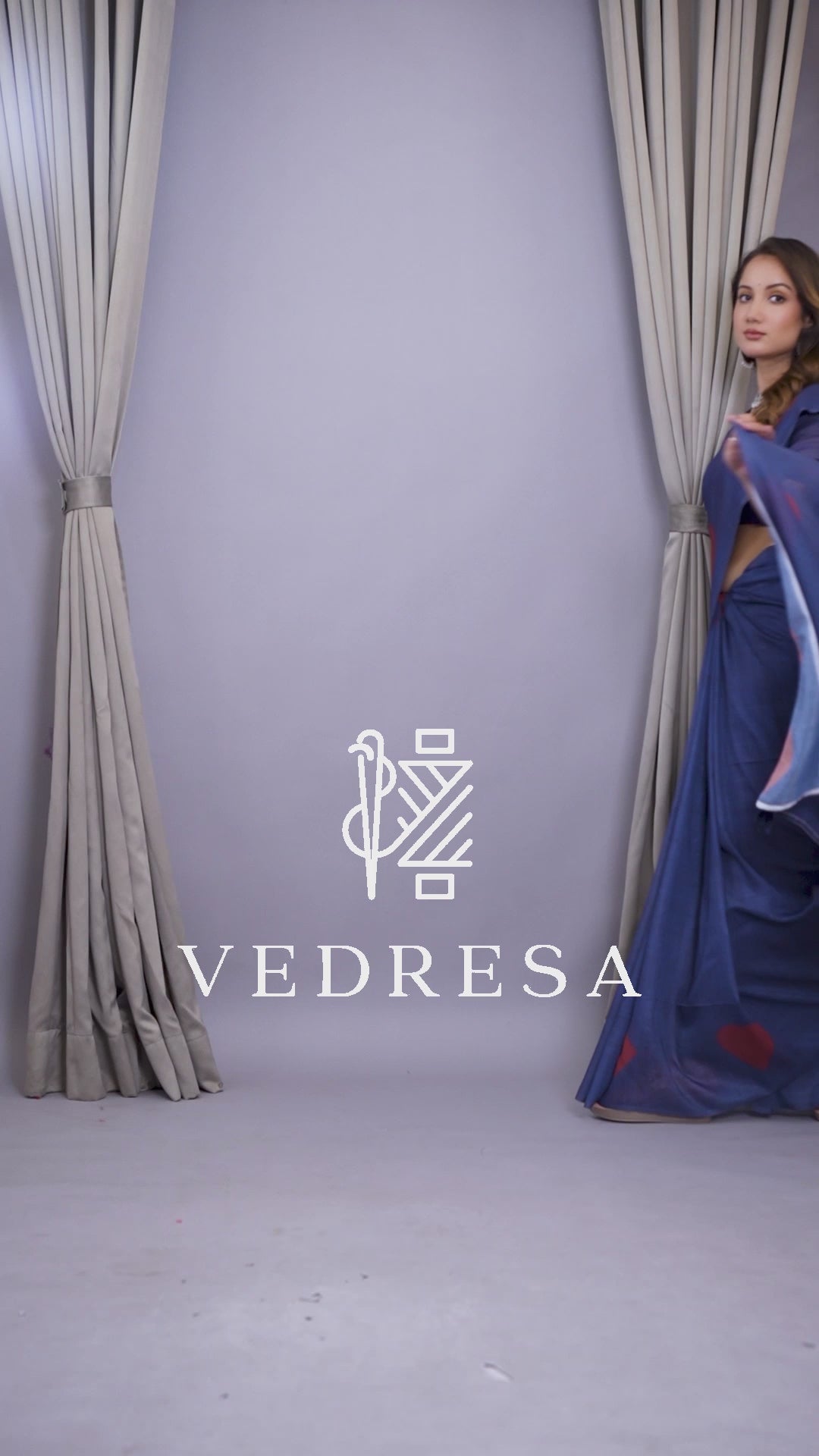 Navy Blue Mul Cotton Printed Saree with Queen of Hearts