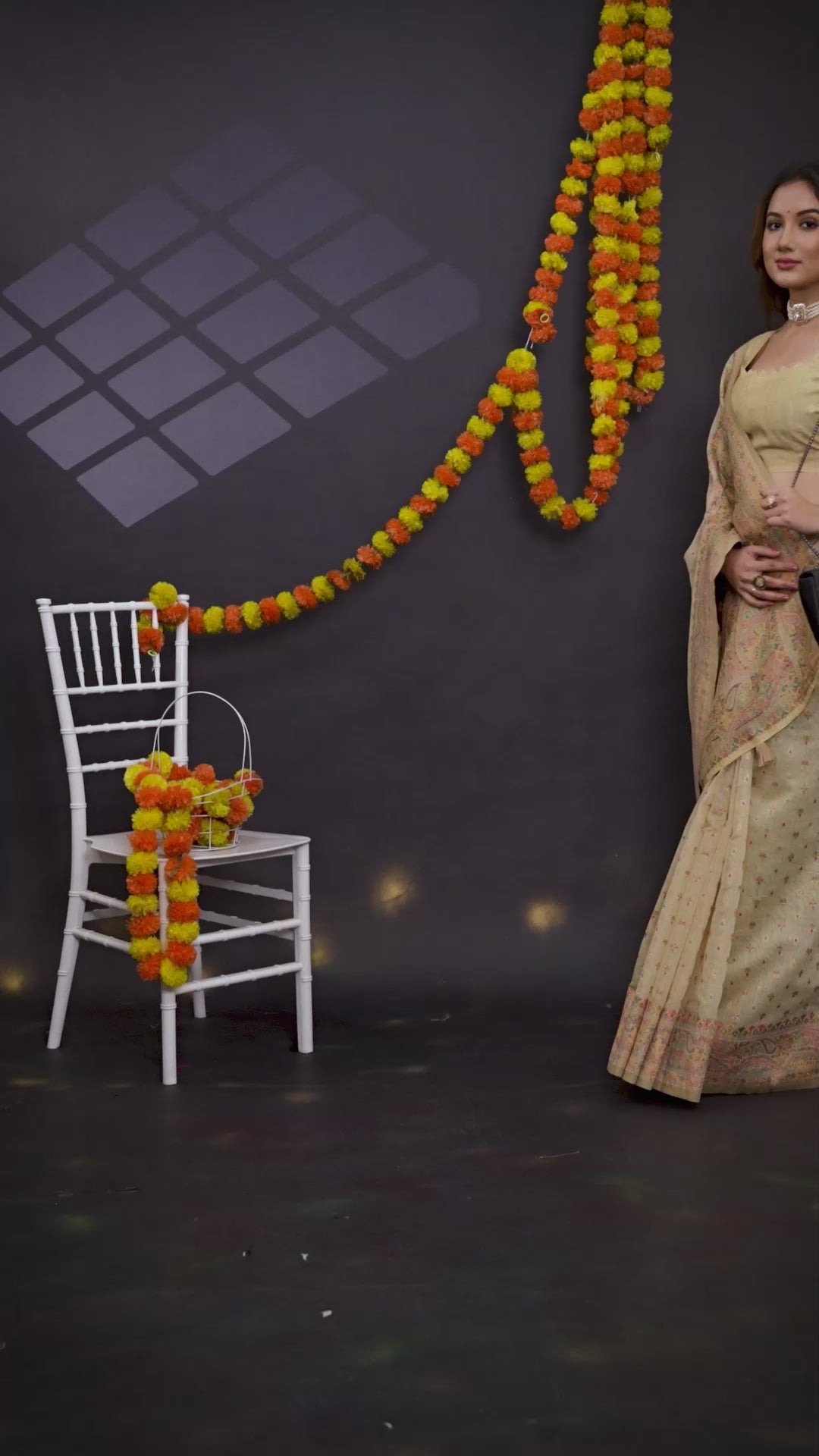Mul Cotton Woven Saree with Pashmina-Inspired Paisley Pattern
