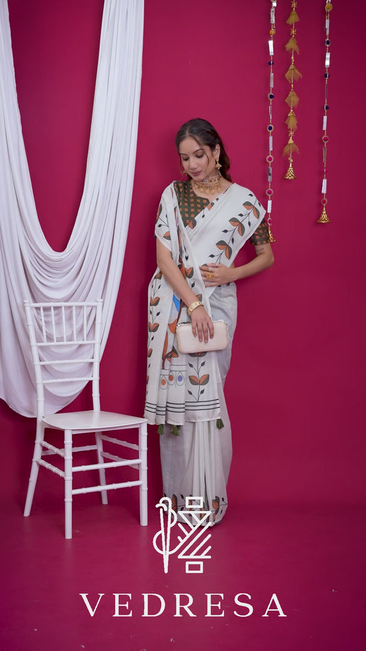 Mul Cotton Printed Saree with Artistic Bird