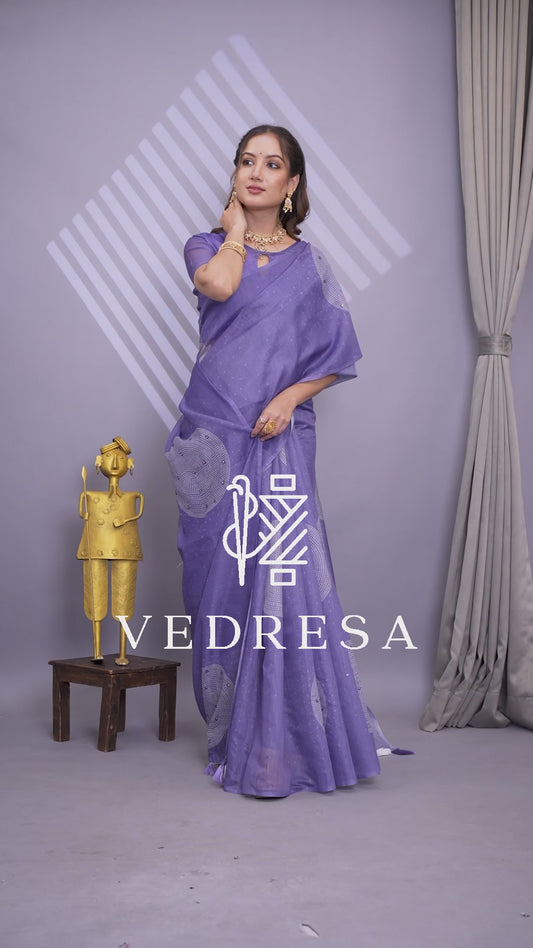 Bandhani Heritage Saree with Circular Mirror Work Motifs